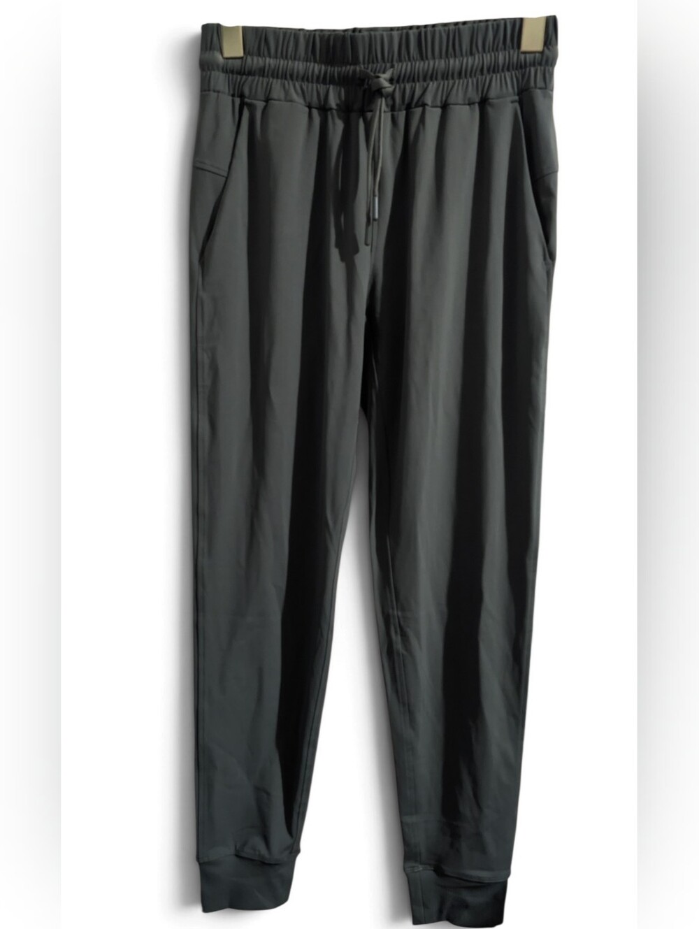 NWOT Member's Mark Dark Sage Green Travel Joggers Size XS Women's Pants